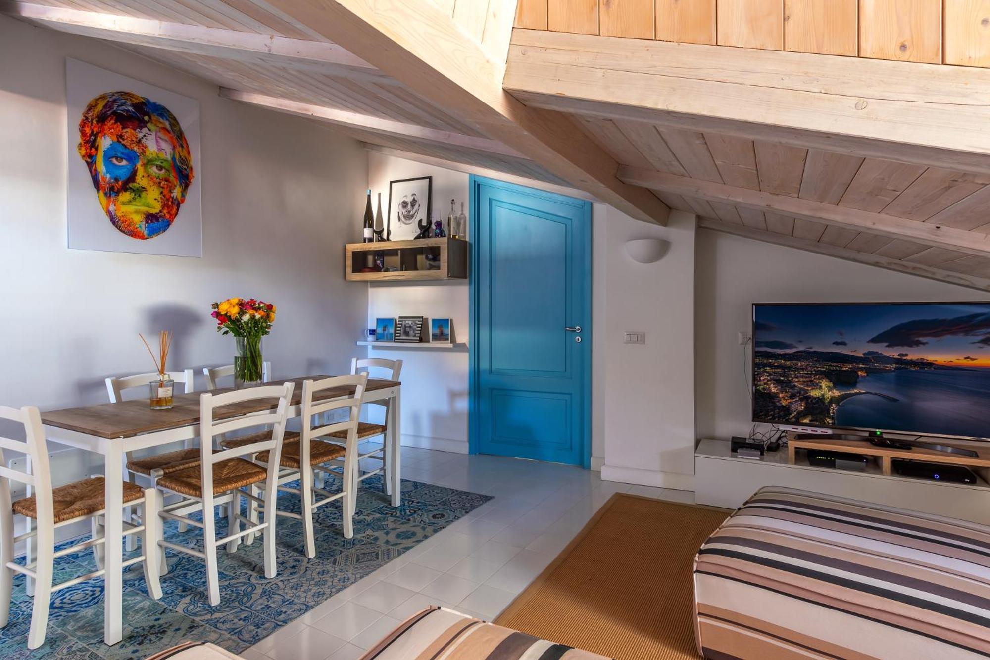 Apartment Mansarda Del Corso *